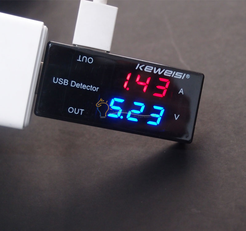 Dual USB Charger Digital Voltmeter Ammeter KWS-10VA